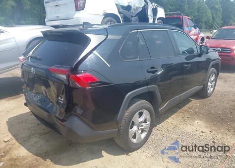 2021 Toyota Rav4 Xle из США, поврежденный, VIN 2T3P1RFV5MW157754